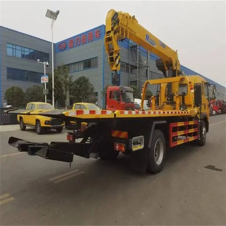 汉南附近小随车吊出租电话，轻松解决搬运烦恼